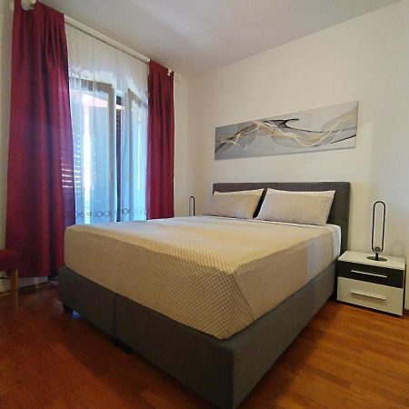 Villa Milan Vinkuran Buitenkant foto